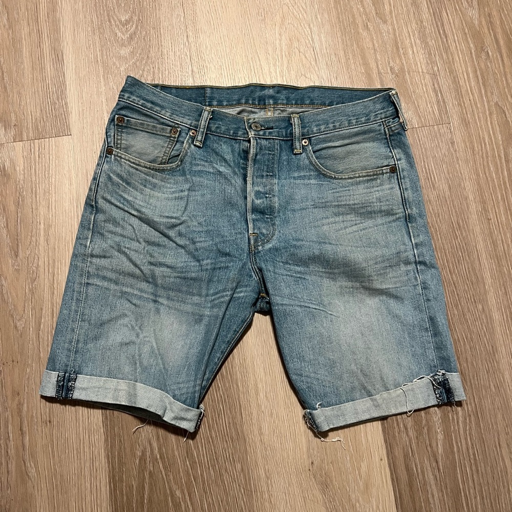 501 Levi Shorts